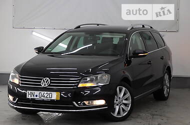 Універсал Volkswagen Passat 2011 в Трускавці