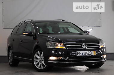 Універсал Volkswagen Passat 2011 в Трускавці