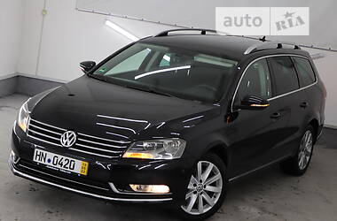 Універсал Volkswagen Passat 2011 в Трускавці