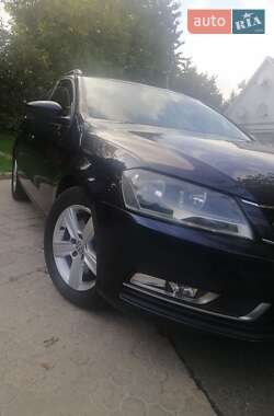 Универсал Volkswagen Passat 2012 в 