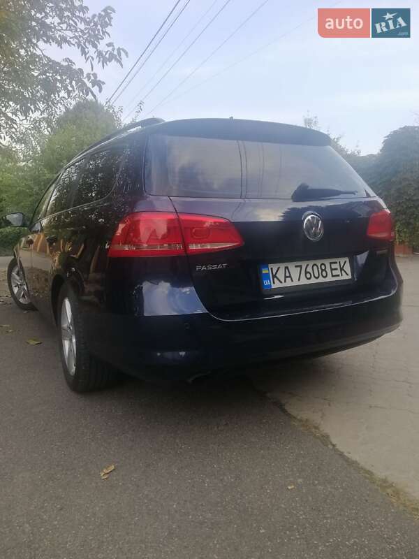 Универсал Volkswagen Passat 2012 в Киеве фото 12 Универсал Volkswagen Passat 2012 в Киеве