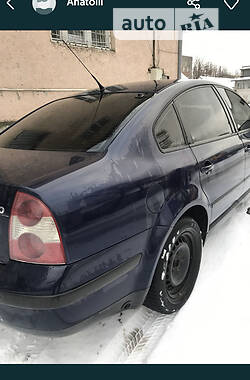 Седан Volkswagen Passat 2001 в Ужгороде