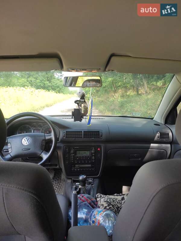 Универсал Volkswagen Passat 2004 в Александрие