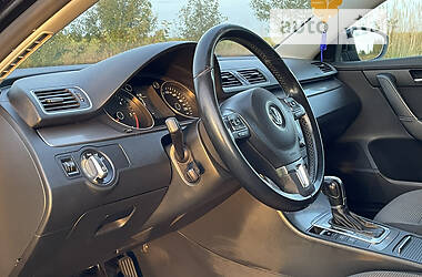 Универсал Volkswagen Passat 2013 в 