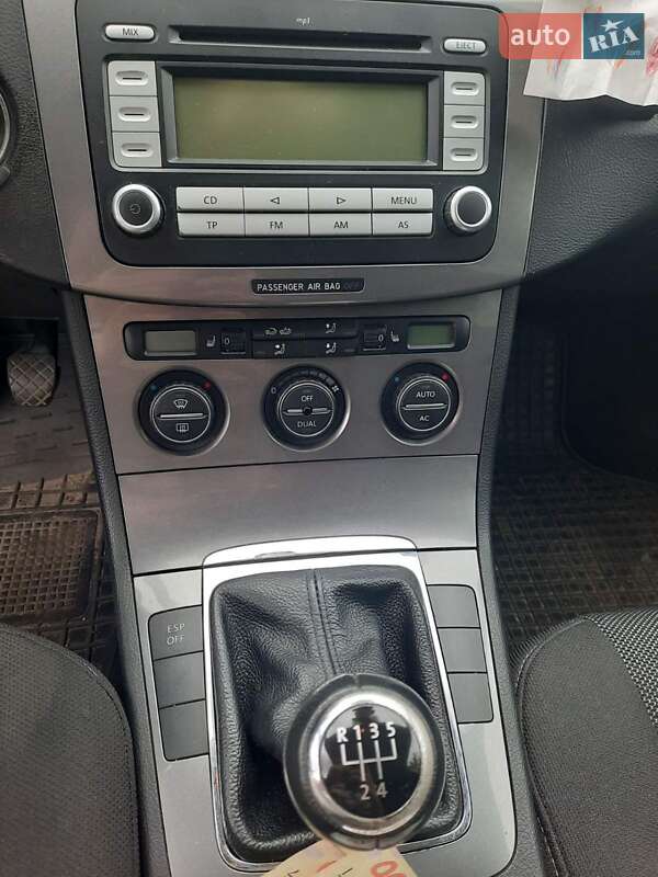 Универсал Volkswagen Passat 2008 в Киеве фото 6 Универсал Volkswagen Passat 2008 в Киеве