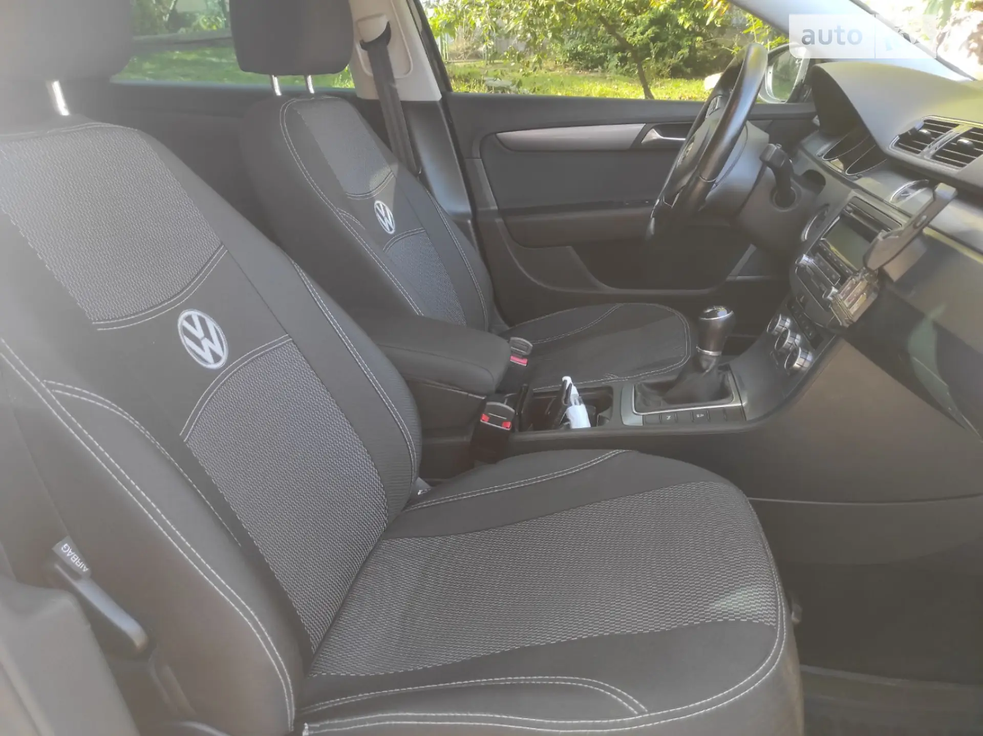 2013 Volkswagen Passat - мініатюра 25