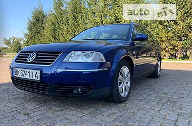 Универсал Volkswagen Passat 2003 в Ровно