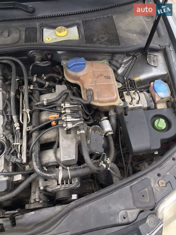 Седан Volkswagen Passat 2003 в Ужгороде