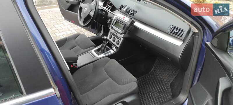 Універсал Volkswagen Passat 2008 в Хмельницькому