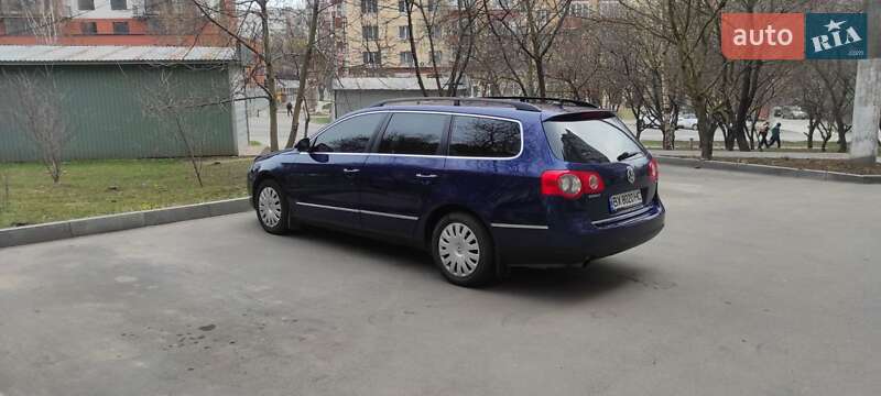 Універсал Volkswagen Passat 2008 в Хмельницькому