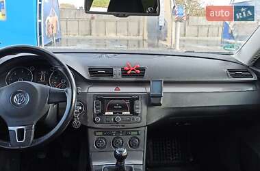 Универсал Volkswagen Passat 2009 в Львове