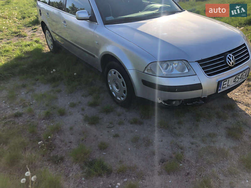 Универсал Volkswagen Passat 2001 в Стрые