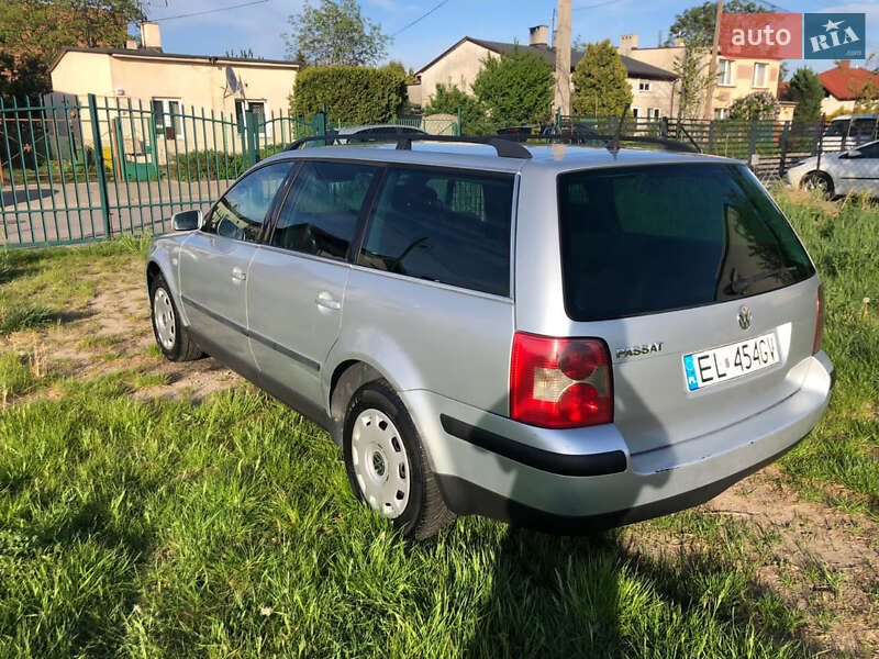 Универсал Volkswagen Passat 2001 в Стрые