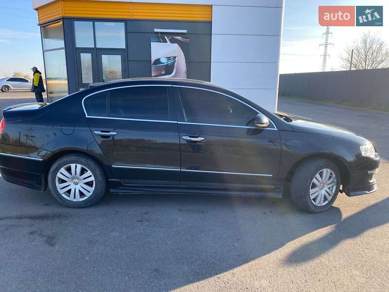 Седан Volkswagen Passat 2005 в Новомосковську