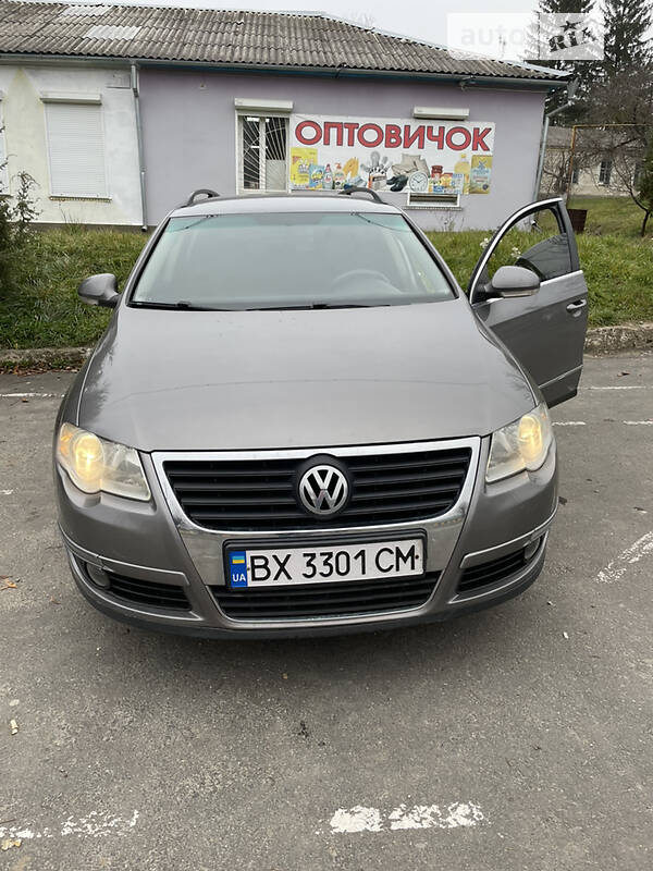 Универсал Volkswagen Passat 2006 в Городке