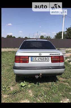 Седан Volkswagen Passat 1996 в Ивано-Франковске