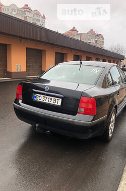 Седан Volkswagen Passat 1998 в Тернополе