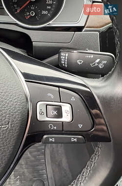 Седан Volkswagen Passat 2016 в 