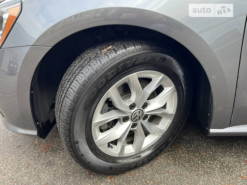 Седан Volkswagen Passat 2018 в Киеве фото 34 Седан Volkswagen Passat 2018 в Киеве