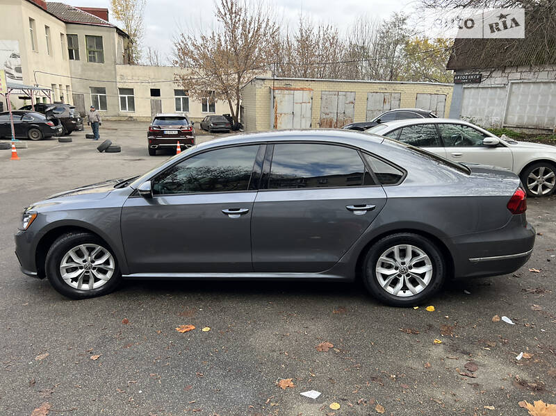 Седан Volkswagen Passat 2018 в Киеве фото 39 Седан Volkswagen Passat 2018 в Киеве