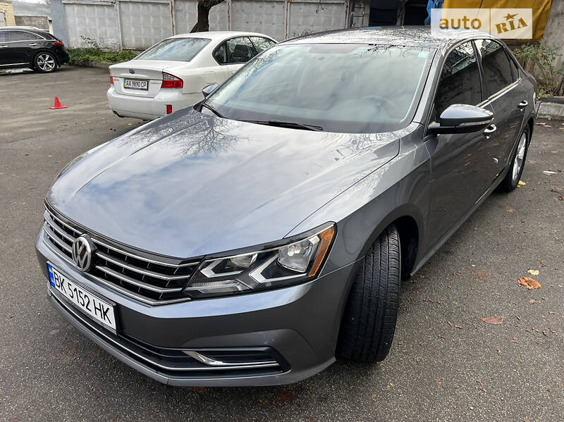 Седан Volkswagen Passat 2018 в Киеве фото 47 Седан Volkswagen Passat 2018 в Киеве
