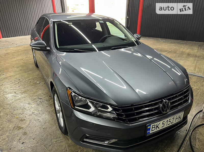 Седан Volkswagen Passat 2018 в Киеве фото 51 Седан Volkswagen Passat 2018 в Киеве