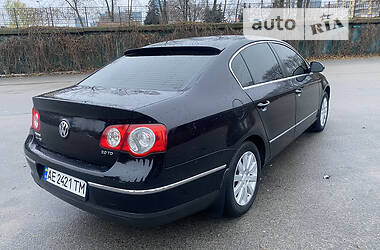 Седан Volkswagen Passat 2008 в Дніпрі