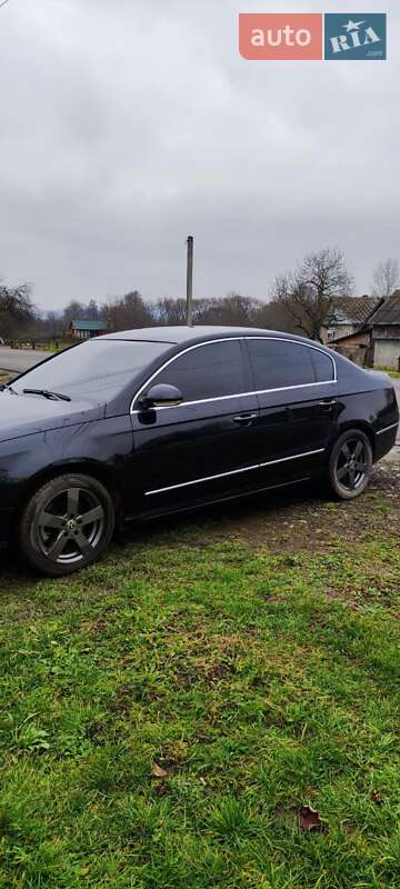 Седан Volkswagen Passat 2005 в Тячеве