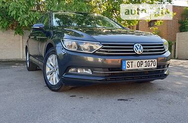 Універсал Volkswagen Passat 2017 в Полтаві