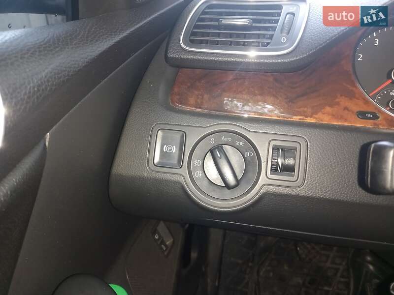 Універсал Volkswagen Passat 2008 в Ярмолинцях