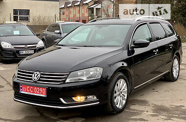 Volkswagen Passat 2011