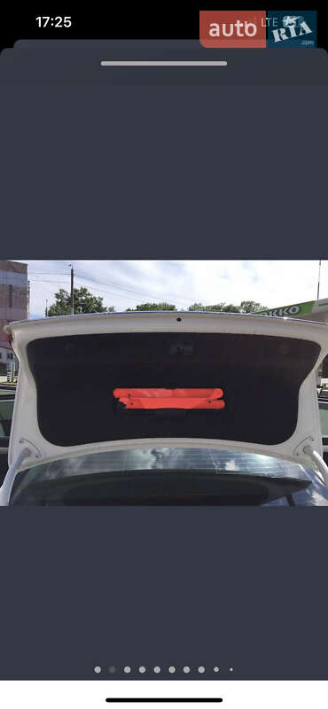 Седан Volkswagen Passat 2012 в Киеве