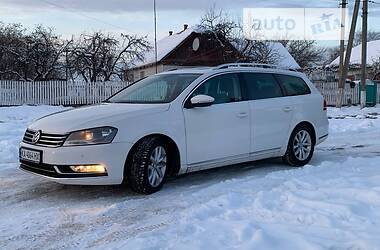 Универсал Volkswagen Passat 2012 в Коростене