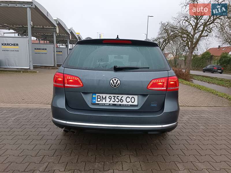 Универсал Volkswagen Passat 2012 в Сумах