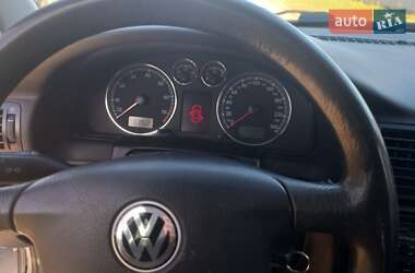 Универсал Volkswagen Passat 2001 в 