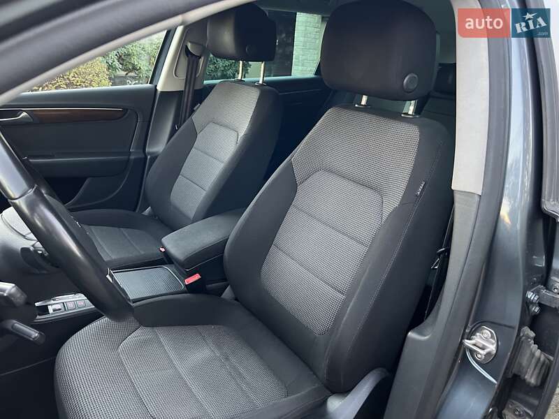 Универсал Volkswagen Passat 2012 в Сумах