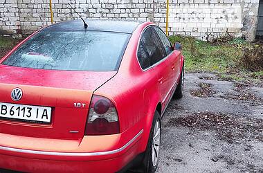 Седан Volkswagen Passat 2003 в Миколаєві