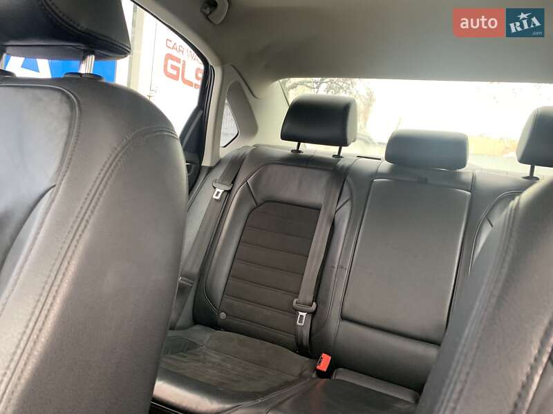 Седан Volkswagen Passat 2015 в Днепре фото 4 Седан Volkswagen Passat 2015 в Днепре