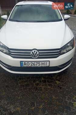 Седан Volkswagen Passat 2012 в 