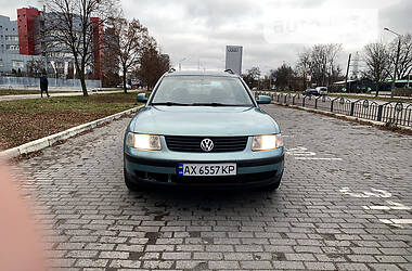 Универсал Volkswagen Passat 1999 в Харькове