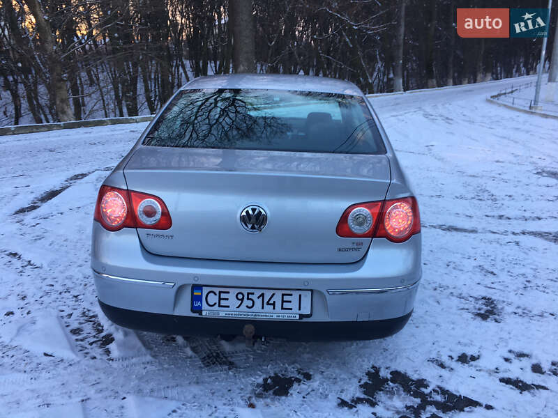 Седан Volkswagen Passat 2010 в Черновцах