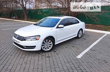 Седан Volkswagen Passat 2012 в Одессе