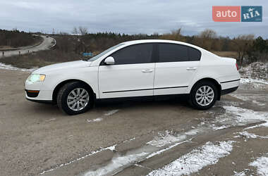 Седан Volkswagen Passat 2008 в Кропивницком