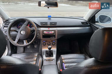Седан Volkswagen Passat 2008 в Кропивницком