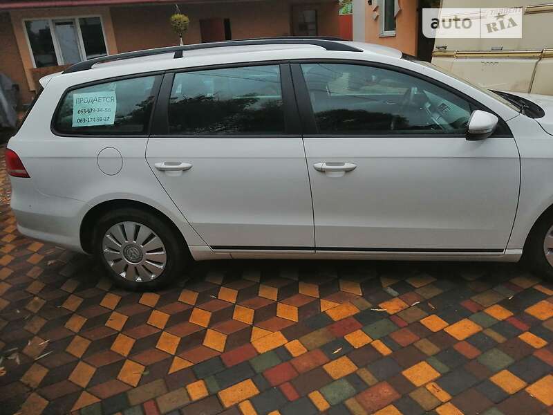 Універсал Volkswagen Passat 2012 в Броварах