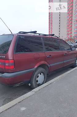 Универсал Volkswagen Passat 1996 в Киеве