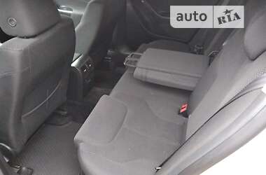 Седан Volkswagen Passat 2010 в Бориславе