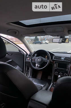 Седан Volkswagen Passat 2012 в Запоріжжі