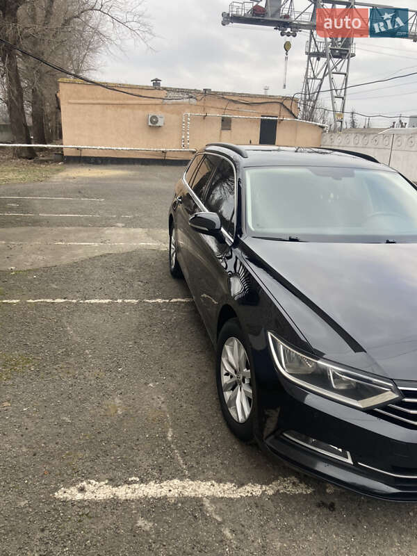 Універсал Volkswagen Passat 2015 в Кривому Розі