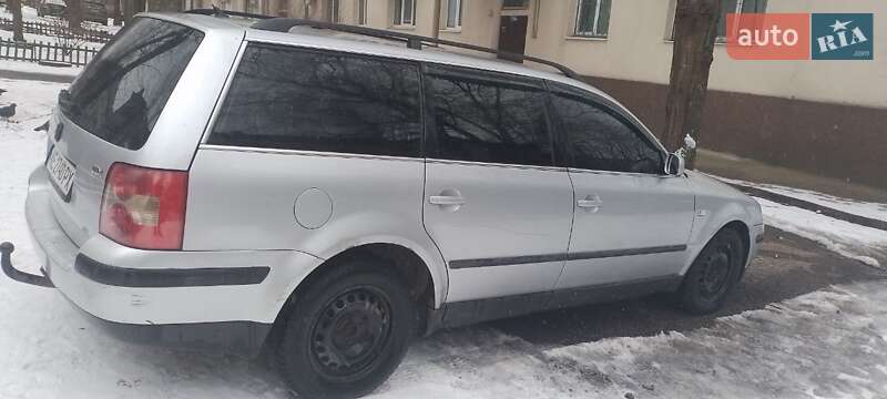 Універсал Volkswagen Passat 2002 в Дніпрі